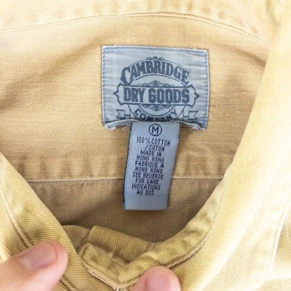 Vintage 90s Scouting Shirt Women Medium Tan Embroidered Patches Safari Utility - Picture 4 of 9